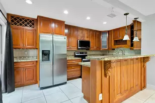 10723 NW 11th St, Pembroke Pines, FL 33026 - Photo 17