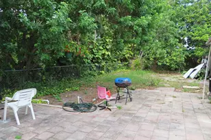 3956 Melaleuca Ln, Lake Worth, FL 33461 - Photo 23