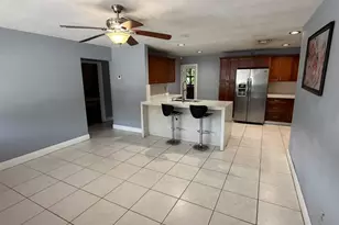 3956 Melaleuca Ln, Lake Worth, FL 33461 - Photo 7
