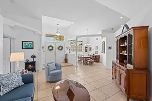 16835 69th St N, The Acreage, FL 33470 - Photo 11