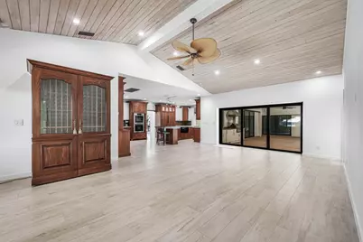 114 Glenbrook Court, Atlantis, FL 33462 - Photo 17