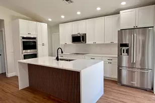 326 NW 47th Terrace, Deerfield Beach, FL 33442 - Photo 5