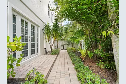 1101 Waverly Road, Fort Lauderdale, FL 33312 - Photo 3