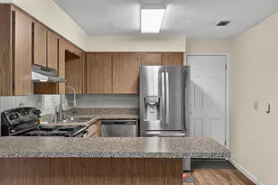 1508 Wildrose Ln, Daytona Beach, FL 32117 - Photo 11