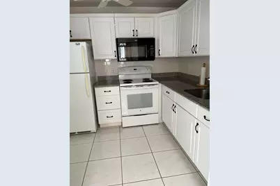 251 F Brittany #F, Delray Beach, FL 33446 - Photo 3