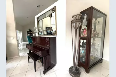 9392 Cascade Court, Boynton Beach, FL 33437 - Photo 13