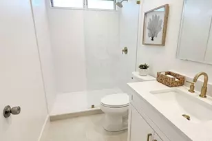 2601 NE 3rd Ct, Boynton Beach, FL 33435 - Photo 11