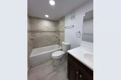 1041 NW 124th Avenue #1041, Pembroke Pines, FL 33026 - Photo 13