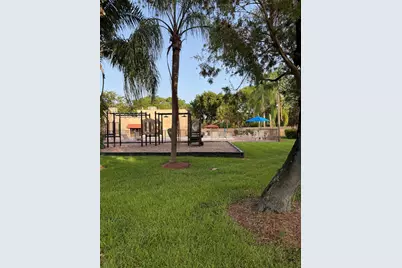 1041 NW 124th Avenue #1041, Pembroke Pines, FL 33026 - Photo 21