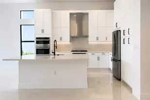 13062 Florida Crane Dr, Palm Beach Gardens, FL 33412 - Photo 5