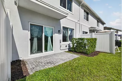 608 NE Waters Edge Lane, Port Saint Lucie, FL 34983 - Photo 39