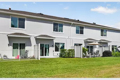 608 NE Waters Edge Lane, Port Saint Lucie, FL 34983 - Photo 35