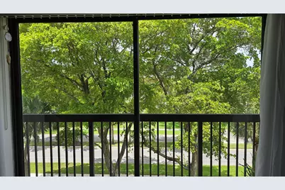 4965 E Sabal Palm Boulevard #403, Tamarac, FL 33319 - Photo 3