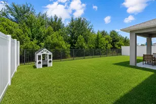 3625 Sapphire Hollow Way, Fort Pierce, FL 34981 - Photo 25