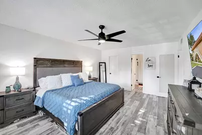 1930 NE 2nd Avenue #216L, Wilton Manors, FL 33305 - Photo 11