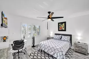 1930 NE 2nd Ave, Wilton Manors, FL 33305 - Photo 15
