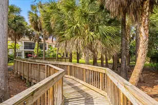 15600 Italian Cypress Wy, Wellington, FL 33414 - Photo 49