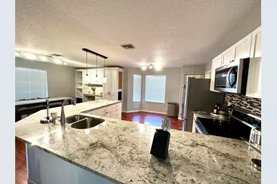1000 Lake Breeze Drive, Wellington, FL 33414 - Photo 5