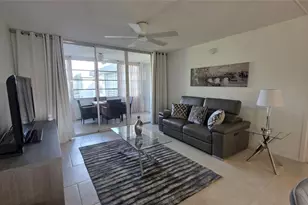 4851 NW 26th Ct, Lauderdale Lakes, FL 33313 - Photo 5