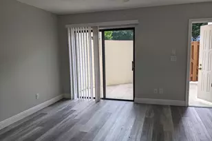 633 Executive Center Dr, West Palm Beach, FL 33401 - Photo 5