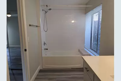 633 Executive Center Drive #L104, West Palm Beach, FL 33401 - Photo 9