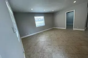 215 SW 16th, Fort Lauderdale, FL 33315 - Photo 13