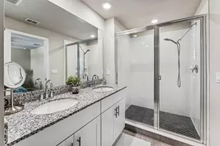 329 SE Halifax Ln, Stuart, FL 34994 - Photo 23