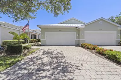 4681 SE Bridgetown Court, Stuart, FL 34997 - Photo 1
