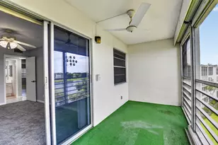 4022 Hythe B, Boca Raton, FL 33434 - Photo 29