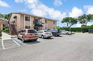 6043 10th Ave N, Greenacres, FL 33463 - Photo 3