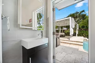1243 Garfield St, Hollywood, FL 33019 - Photo 17