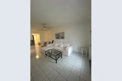 138 Markham G, Deerfield Beach, FL 33442 - Photo 3