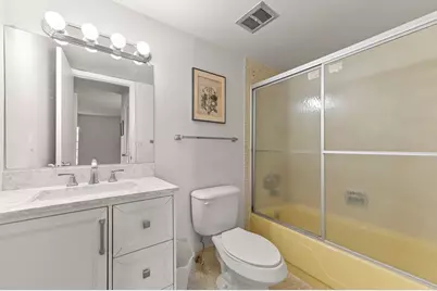 22 Golfs Edge D, West Palm Beach, FL 33417 - Photo 11