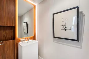 220 SE Mizner Blvd, Boca Raton, FL 33432 - Photo 9
