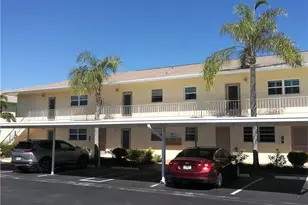 2950 SE Ocean Blvd, Stuart, FL 34996 - Photo 3