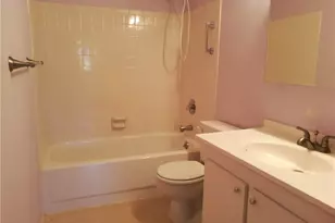 2950 SE Ocean Blvd, Stuart, FL 34996 - Photo 11
