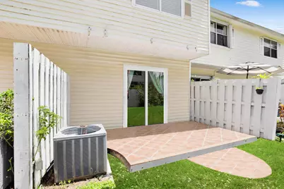 2841 NE 15th Street, Pompano Beach, FL 33062 - Photo 17
