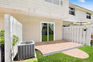 2841 NE 15th St, Pompano Beach, FL 33062 - Photo 17