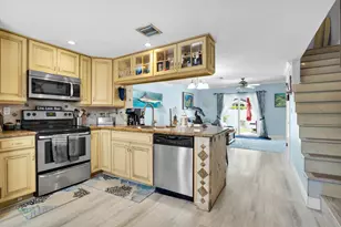 2841 NE 15th St, Pompano Beach, FL 33062 - Photo 3