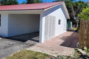 217 Reo Dr, Jupiter, FL 33458 - Photo 5