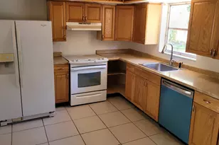 217 Reo Dr, Jupiter, FL 33458 - Photo 13