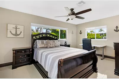 981 SE 10th Court, Pompano Beach, FL 33060 - Photo 23