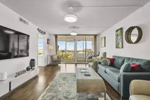 3000 NE 48th Ct, Lighthouse Point, FL 33064 - Photo 11
