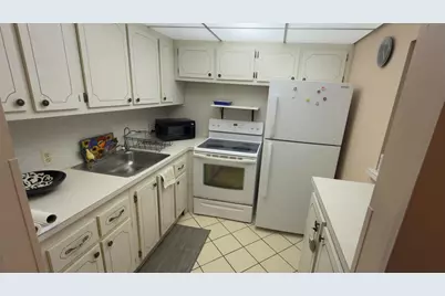 432 Mansfield K #432, Boca Raton, FL 33434 - Photo 7