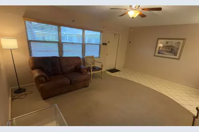 432 Mansfield K #432, Boca Raton, FL 33434 - Photo 3
