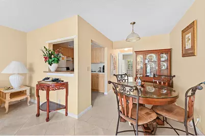270 Norwich L, West Palm Beach, FL 33417 - Photo 3