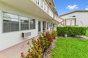 270 Norwich L, West Palm Beach, FL 33417 - Photo 13