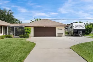 4680 SE Glen Ridge Trail, Stuart, FL 34997 - Photo 9