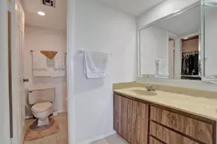 1524 Whitehall Dr, Davie, FL 33324 - Photo 21