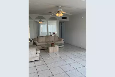 700 Village Green Court #221, Palm Springs, FL 33461 - Photo 7